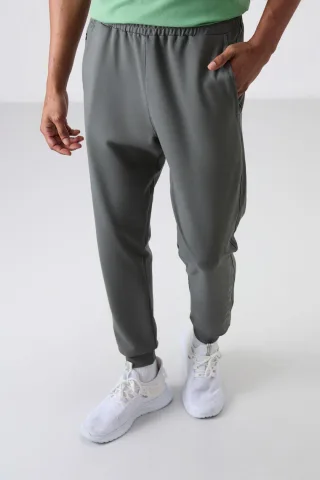 Herren Sweatpants aus Baumwollmischung im Regular Fit