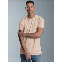 Trigema T-Shirt TRIGEMA Slim Fit T-Shirt aus DELUXE Baumwolle (1-tlg)