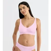 sloggi Bügelloser BH ZERO Feel Bliss herausnehmbare atmungsaktive Pads, fester Halt, verstellbare Träger