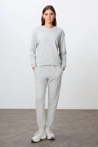 Übergroßes Baumwoll-Polyester Sweatshirt- und Hosen-Set