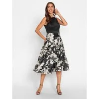 heine Etuikleid Kleid Ärmellos