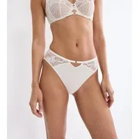 Triumph Slip Wild Gardenia Florale weiche Spitze, elegant