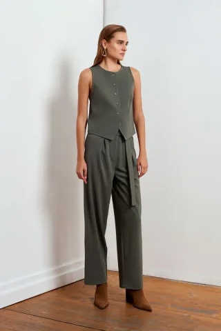 Hochtaillierte Weite-Hosen aus Crepe