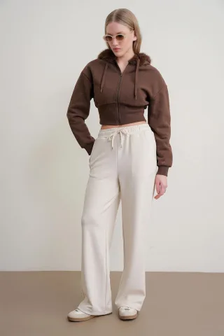 Hochtaillierte Pull-On Gerade-leg-Hosen mit Taschen