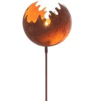 Dragimex Gartenstecker Metall Stecker. FEUERBALL. Feuerkugel, Gartenstecker Edelrost. H 100cm