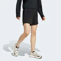 adidas Sportswear Shorts CITY ESCAPE MATERIAL-MIX ohne Verschluss, aus French-Terry-Material, mit Silikon-Logo