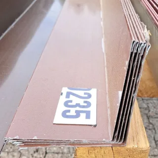 Winkelblech | 2,00 m Länge | Nussbraun ( RAL 8011 )