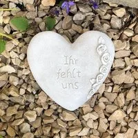 Radami Gartenfigur Grabherz Gedenkstein "Ihr fehlt uns" Grabdeko 10cm