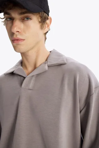 Herren Oversized Longsleeve T-Shirt mit offenem Kragen