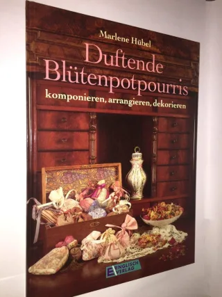 Duftende Blütenpotpourris