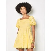 Apricot Spitzenkleid Minikleid mit Blumenstickerei