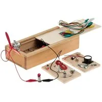 matches21 HOME & HOBBY Elektro-Baukasten Holz Bausatz 9 J. Holzbaukasten