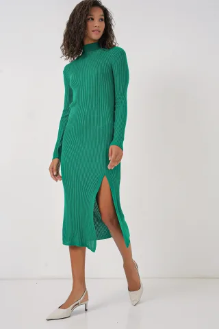 Strickkleid mit Rundhalsausschnitt