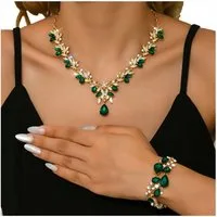 Zaewry Schmuckset Dreiteiliges Schmuckset mit Strasssteinen (2-tlg), Halskette und Armband, geeignet für Hochzeit, Ball und Party