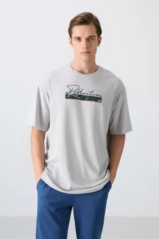 Übergröße bedrucktes Baumwollmix-T-Shirt