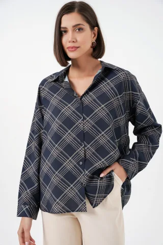 Übergroße Karierte Button-Up-Bluse