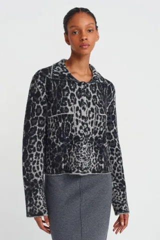 Leopard-Jacquard-Button-Cardigan