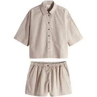 The Set Freizeitanzug The Set Baumwoll-T-Shirt und Shorts im Set (2-tlg)