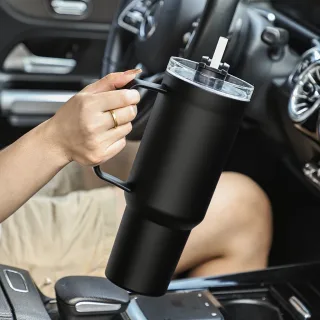 Xmund 304 Stainless Steel Insulated Mug 40oz Generation Car Cup Leak-Proof Food-Grade with Handle Portable Ice Master St