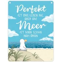 speecheese Metallschild Möwe am Strand Metallschild in 15x20 cm mit Spruch Leben Meer fast