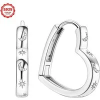 Taffstyle Paar Creolen Herz Ohrringe Creolen 925 Sterling Silber Edel Mond und Stern Design (Elegante Herz Creolen aus echtem Silber mit Mond und Stern Motiv – zeitlos und strahlend schön)