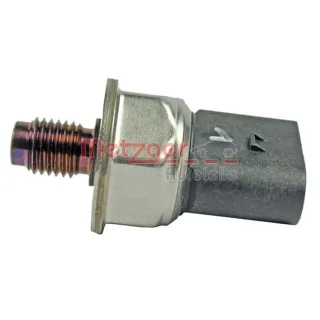 Metzger Kraftstoffdrucksensor links Audi A4 A5 A6 A8 Q7 VW Touareg