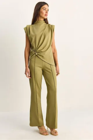 Hoch tailliertes Flared Leg Co-Ord Set