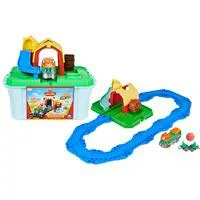 Mighty Express Farmbahnhof Spielset mit Farm-Frieda, Spielfahrzeug