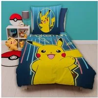 Familando Kinderbettwäsche Pokemon "Glow" 135x200 80x80 cm aus 100% Baumwolle mit Reißverschluss, Renforcé, 2 teilig, mit Pikachu und Pokebällen