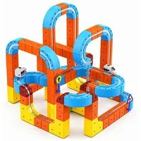 Wootoy Spielzeug-Eisenbahn Autorennbahn Lernspielzeug Zugbahn-Set Spielzeug-Zug mit USB-aufladbar, (mit Anti-Gravity-Technologie Saugnapf-Befestigung, 150-tlg., fördert Kreativität, logisches Denken und praktische Fähigkeiten), 3D-Streckensystem für 