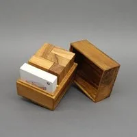 ROMBOL Denkspiele Spiel Soma Würfel - variantenreiches Denkspiel mit 50 Karten aus Holz, Holzpuzzle, Knobelspiel