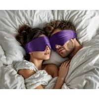 Sitheim-Europe Schlafmaske Schlafmaske Deepsleep aus 100 % reiner Maulbeerseide, 1-tlg., 100% Maulbeerseide