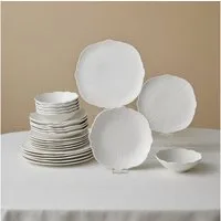 Karaca Geschirr-Set Bloom 24-teiliges Bone China Tafelservice für 6 Personen, Weiß