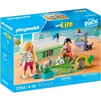 Playmobil® Familie mit Hasen (71753), Playmobil My Life Konstruktions-Spielset, (30 St)