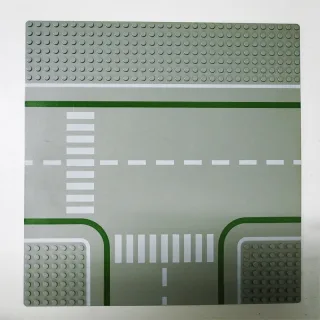 1x Lego Straßenplatte 9N T-Kreuzung mit Zebrastreifen [100g 25.5x25.5x0.3cm 32x32 Noppen] grau