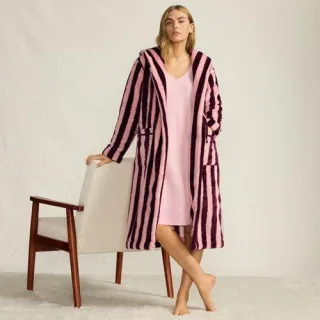 Wolkenfleece-Morgenmantel mit Kapuze für Damen in Petite-Größe, Damen, size: petite, Pink, Polyester, by Lands' End
