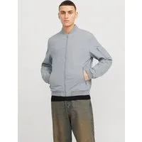 Jack & Jones Blouson JJERUSH mit Stehkragen und Reißverschlusstaschen unifarben, modisch, regular fit, Polyester