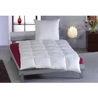 Haeussling Daunenbettdecke Swiss Royal, Bettdecken für Sommer und Winter, Ganzjahresdecke, Decke, Füllung: 90% Daunen, 10% Federn, Bezug: 100% Baumwolle, Bettdecke 135x200 cm, 155x220 cm & weitere Größen, Made in Germany