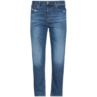 Diesel D-Fining Tapered Fit Denim-Jeans in schlichter blauer Waschung