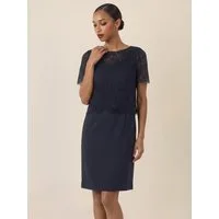 Apart Etuikleid mit eleganter Doppellage