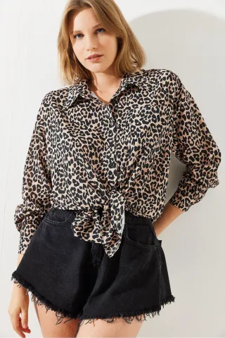 Leopardenmuster Langarm Hemd mit Pompon-Details