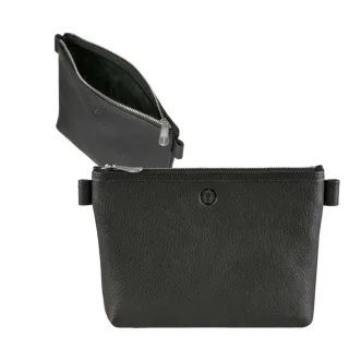 Kosmetiktasche handlich Leder schwarz 18x12cm | Sonnenleder Silvretta. Ein kompakter Organizer für Kosmetik und Accessoires in Ihrer Handtasche.
