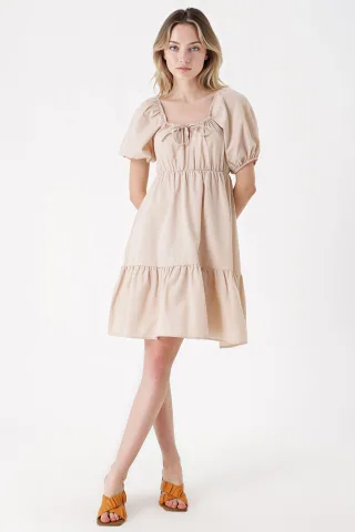 Quadratischer Ausschnitt A-Linien Mini-Kleid mit Schleife