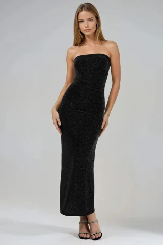 Glänzendes trägerloses Bodycon-Maxikleid