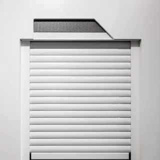 Aufsatzrollladen, Modell Premium, Kunststoff, 800 x 800 mm, Weiß, feuchtigkeitsresistente Dämmung, Gurtwickler, individuell konfigurieren