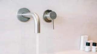 JEE-O Slimline Wand-Waschtischarmatur 90, edelstahl gebürstet, 800-1510 800-1510