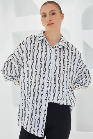 Übergrößiges Satin-Knopf-Front-Shirt