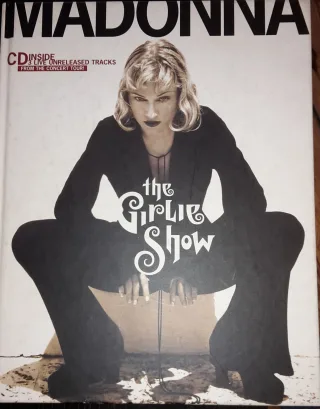 MADONNA. GIRLIE / SCHIRMER [O/P]