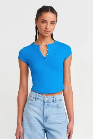 Blau