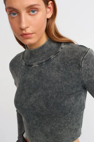 Damen kurz geschnittener gerippter Halsturtleneck-Pullover